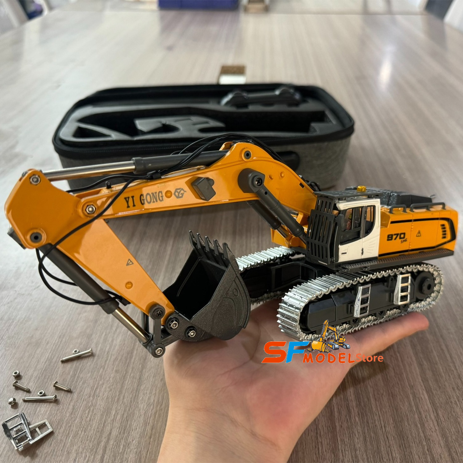 1/50 970 520 Mini RC Excavator - Rc Hobby Track review and price